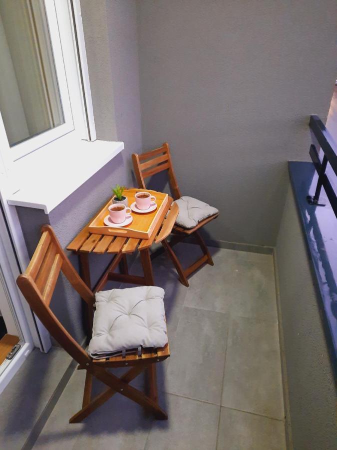 Apartman Kristal Sremska Mitrovica Exterior photo