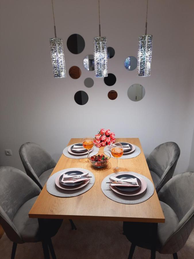 Apartman Kristal Sremska Mitrovica Exterior photo