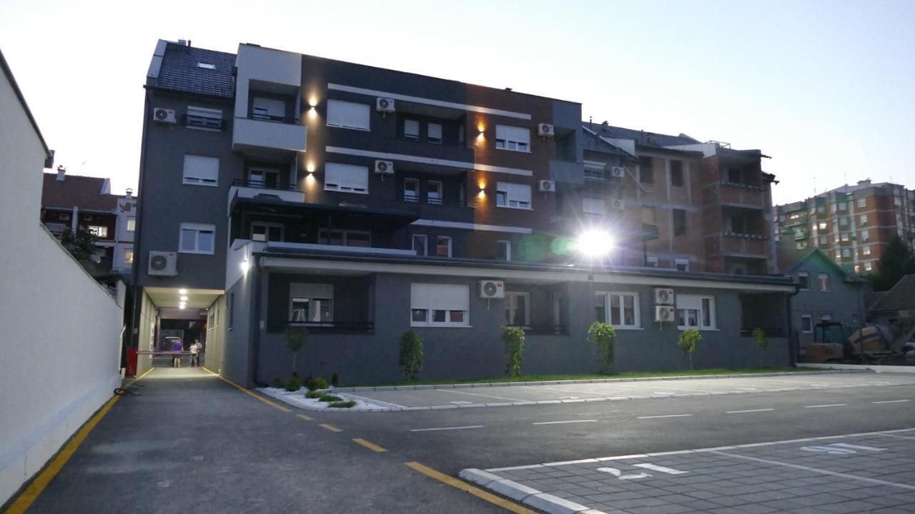 Apartman Kristal Sremska Mitrovica Exterior photo